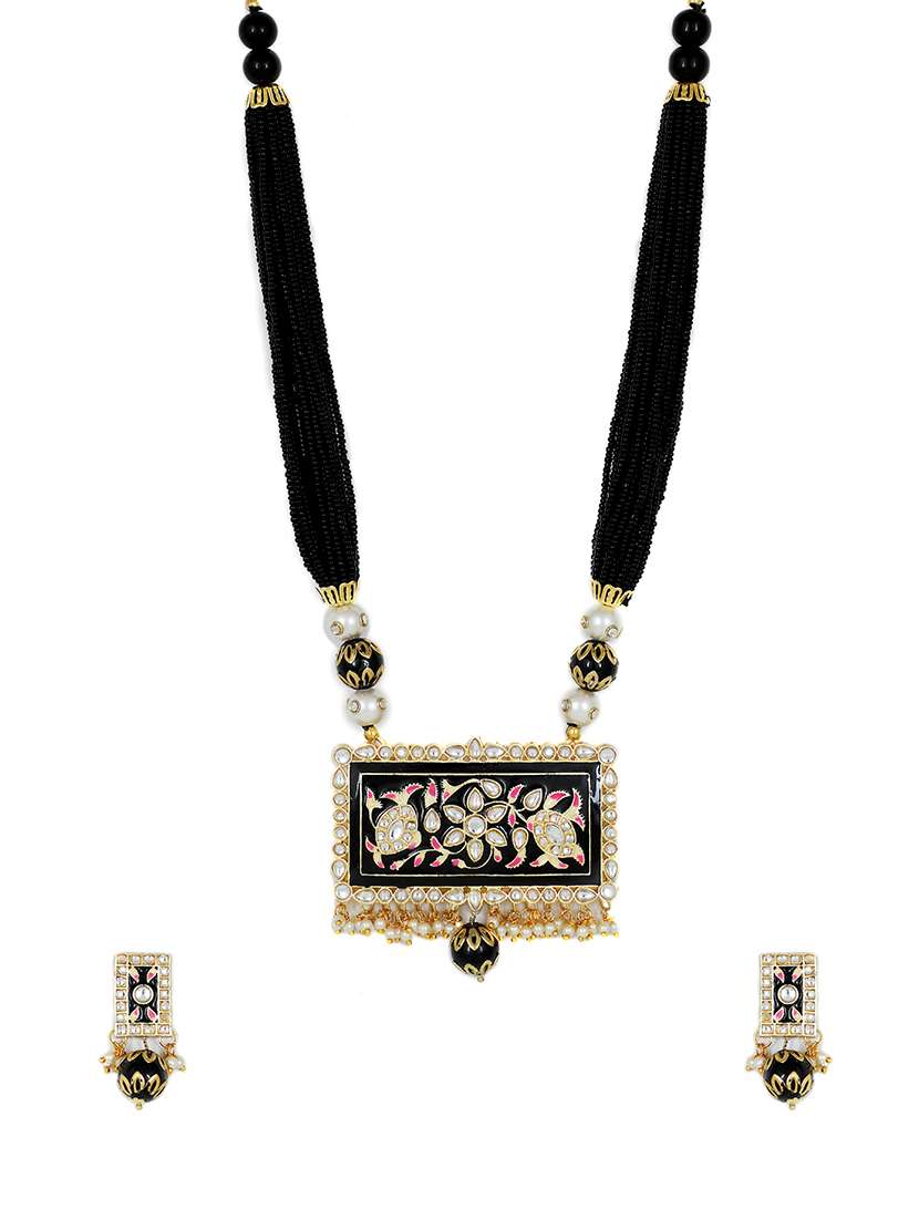 black gold plated pearl necklace