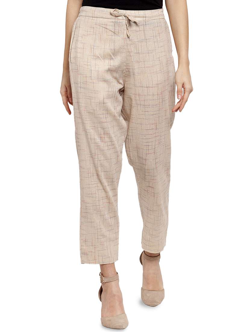 women self design calf length tailored pants