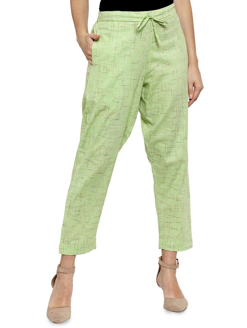 women self design calf length tailored pants