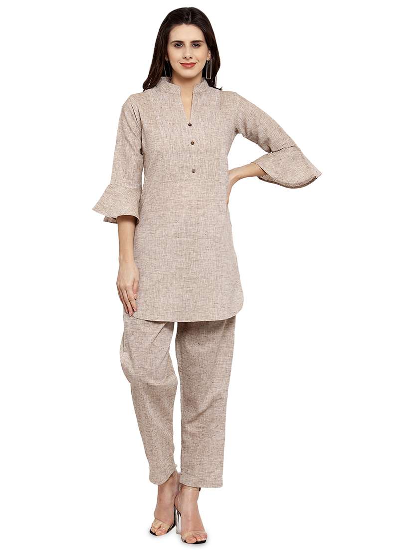 women solid bell sleeve ethnic co-ord set