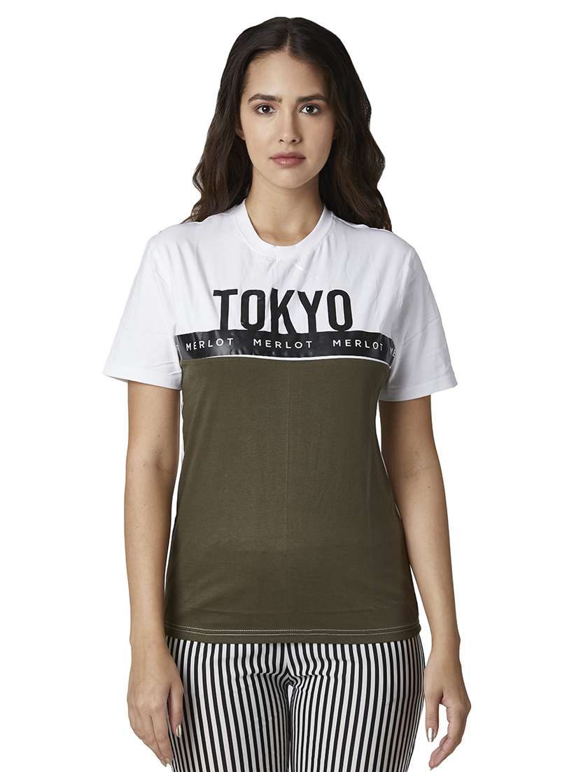 round neck graphic tee 