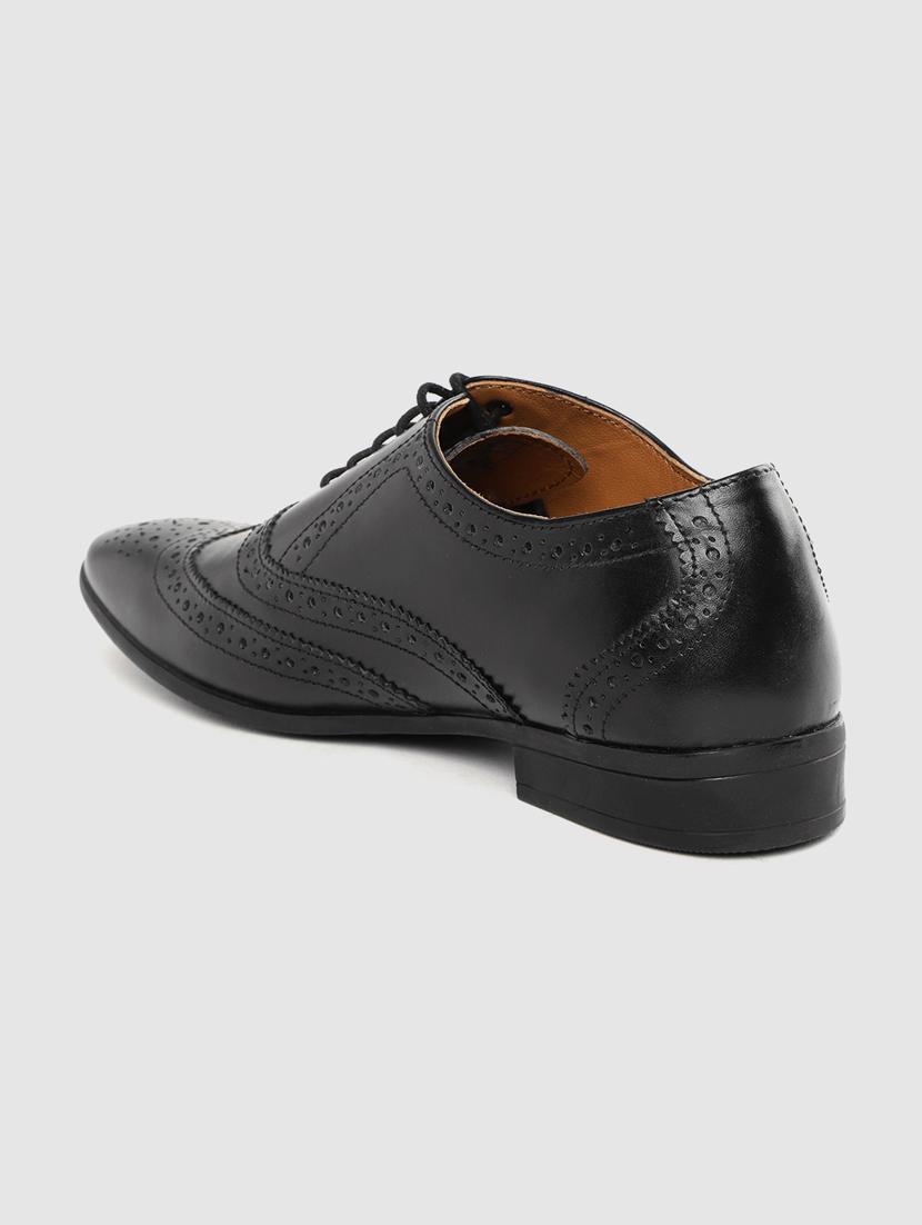 black lace-up brouges - 17129923 - Standard Image - 2