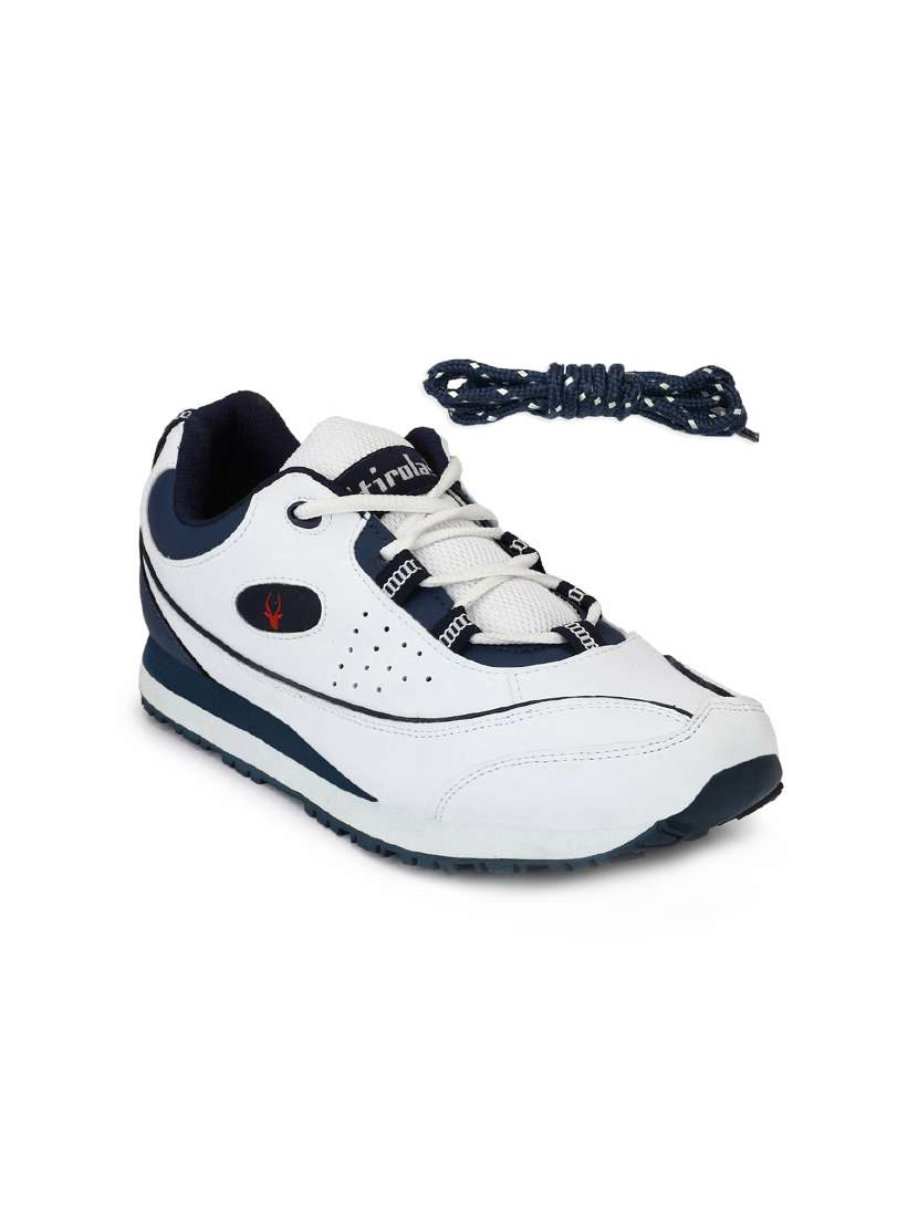 men white lace up sport shoes