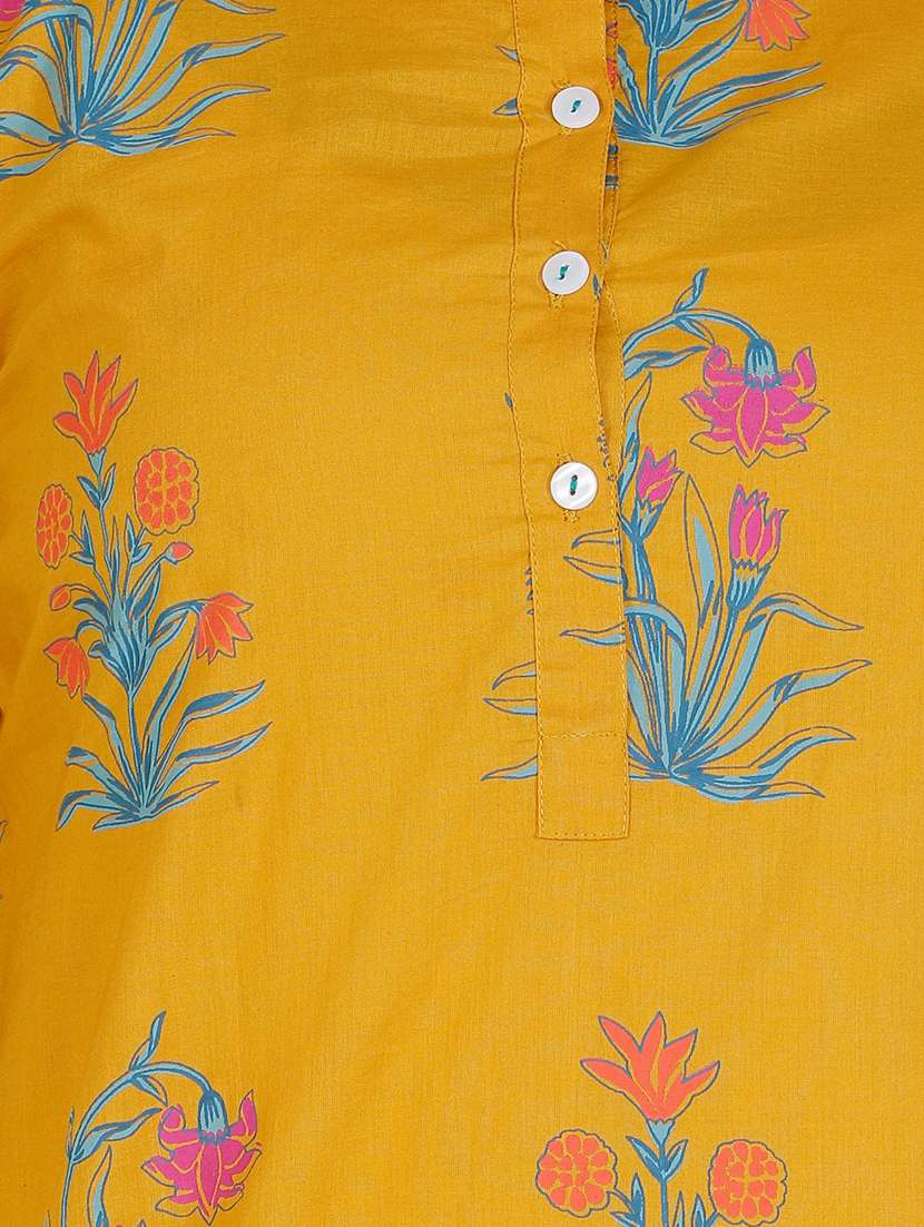 Women's Straight Mandarin Neck Top