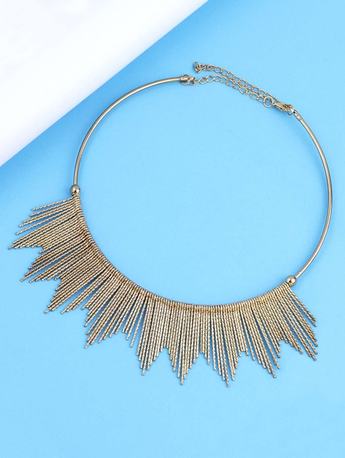 gold metal choker necklace