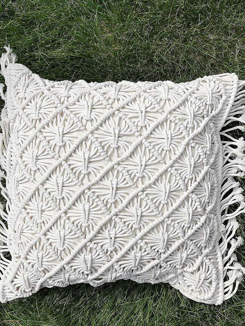 cotton macrame cushion cover (set of 2) - 17246440 - Zoom Image - 0