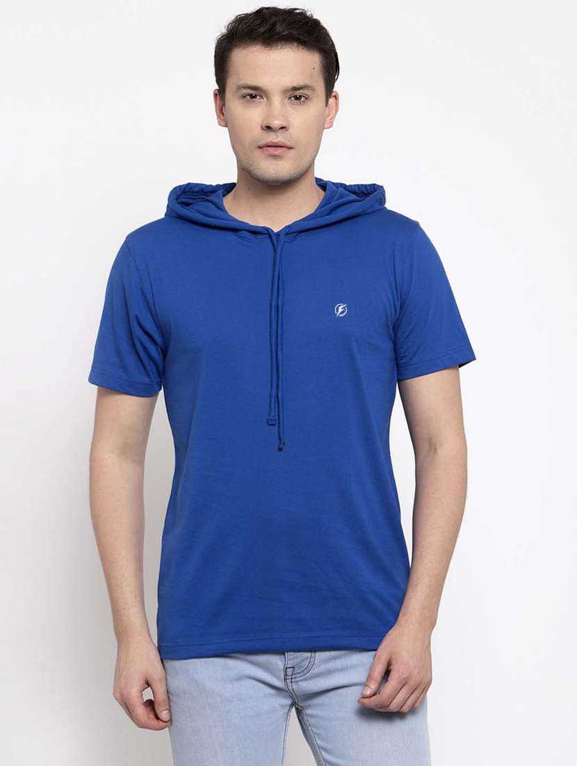 blue solid t-shirt - 17263964 - Zoom Image - 0