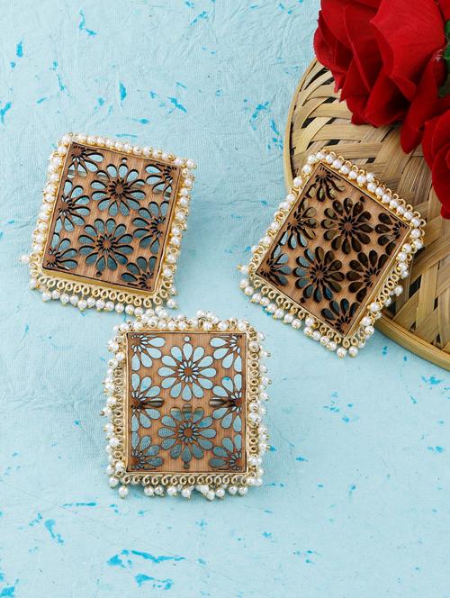 brown wood studs earring with ring - 17274332 - Standard Image - 0