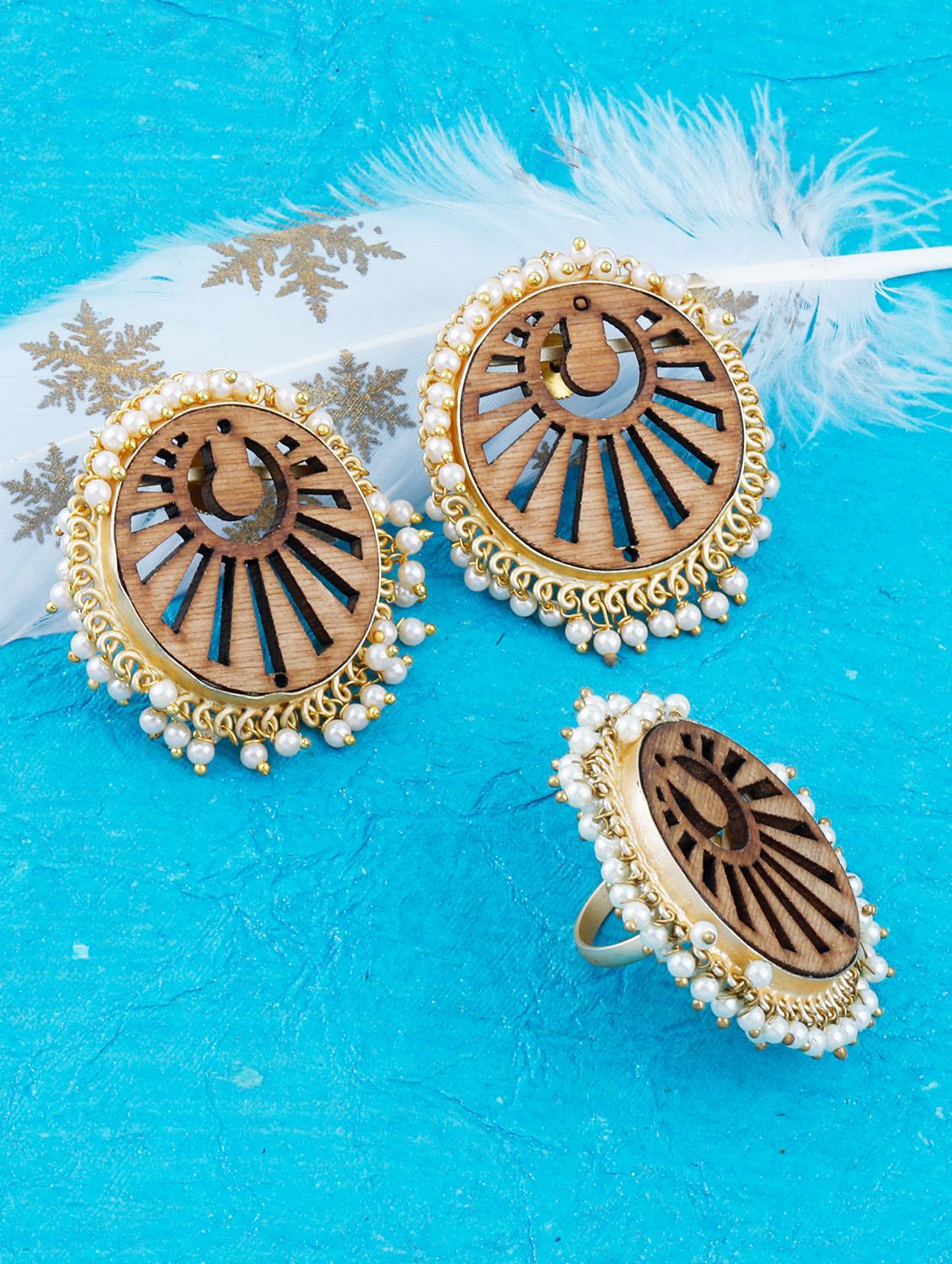 brown wood studs earring - 17274334 - Standard Image - 2