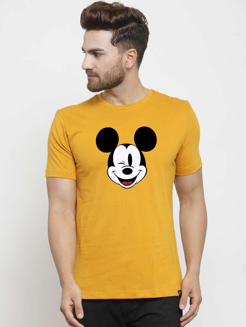 mustard chest print t-shirt