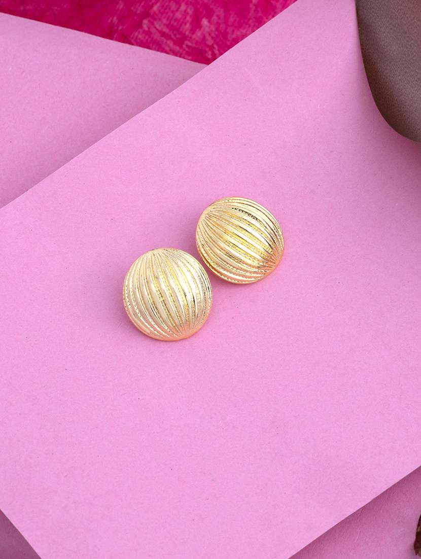 gold metal studs earring