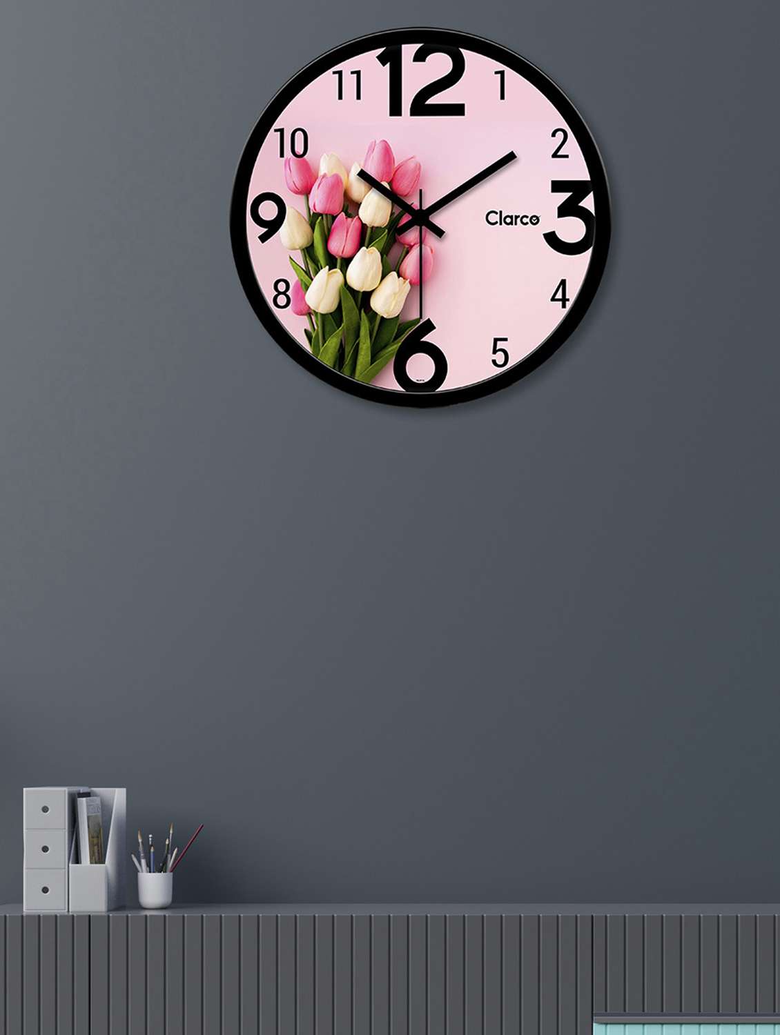 designer round wall clock  