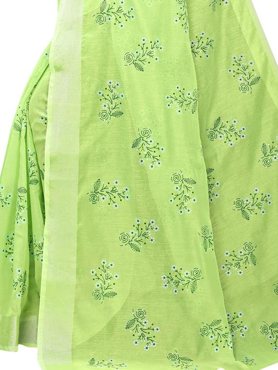 floral printed saree with blouse - 17354686 - Standard Image - 2