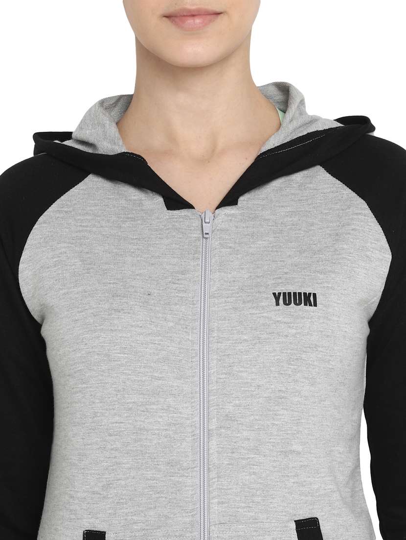 color block active wear set  - 17361222 -  Standard Image - 2