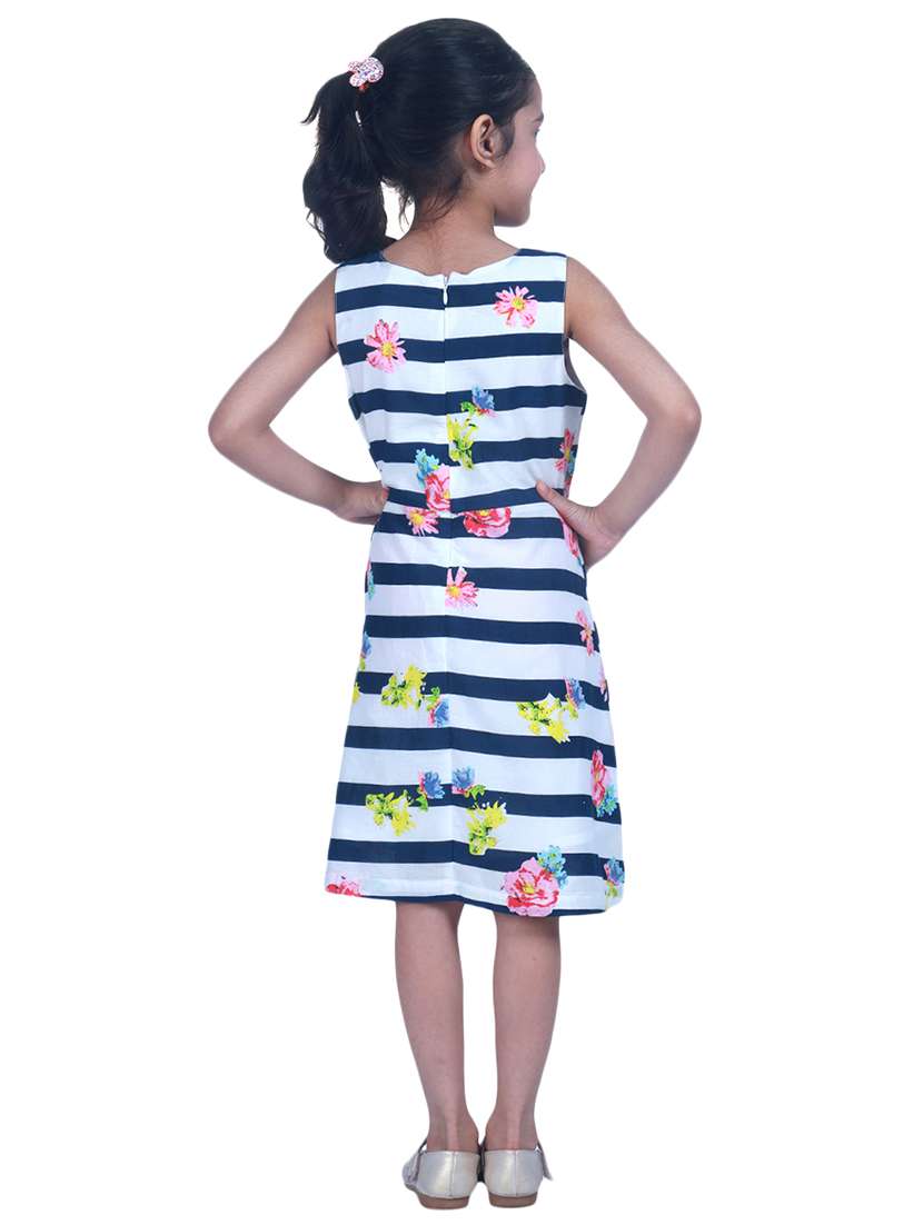 girls round neck sleeveless frock - 17367643 -  Standard Image - 2