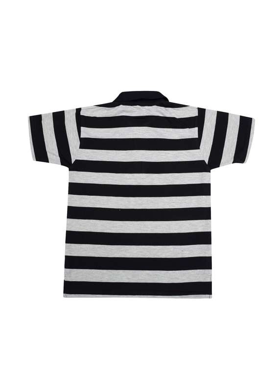 set of 2 t-shirts  - 17368636 -  Standard Image - 2