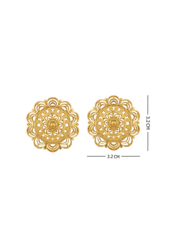 gold brass studs earring - 17369029 -  Standard Image - 2