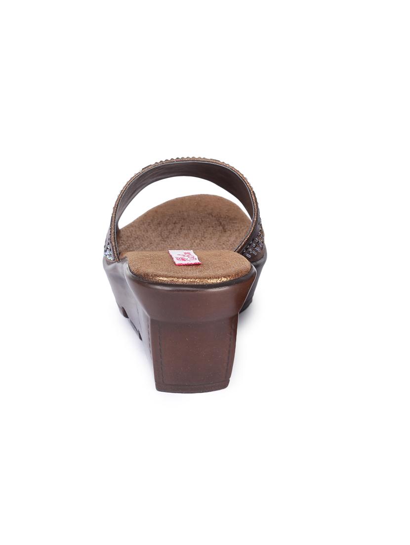 copper slip on wedges - 17377036 - Standard Image - 2