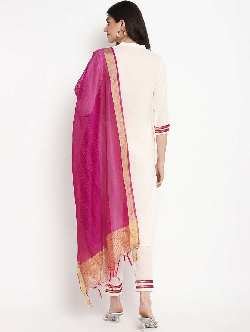 solid suit set - 17380679 -  Standard Image - 2