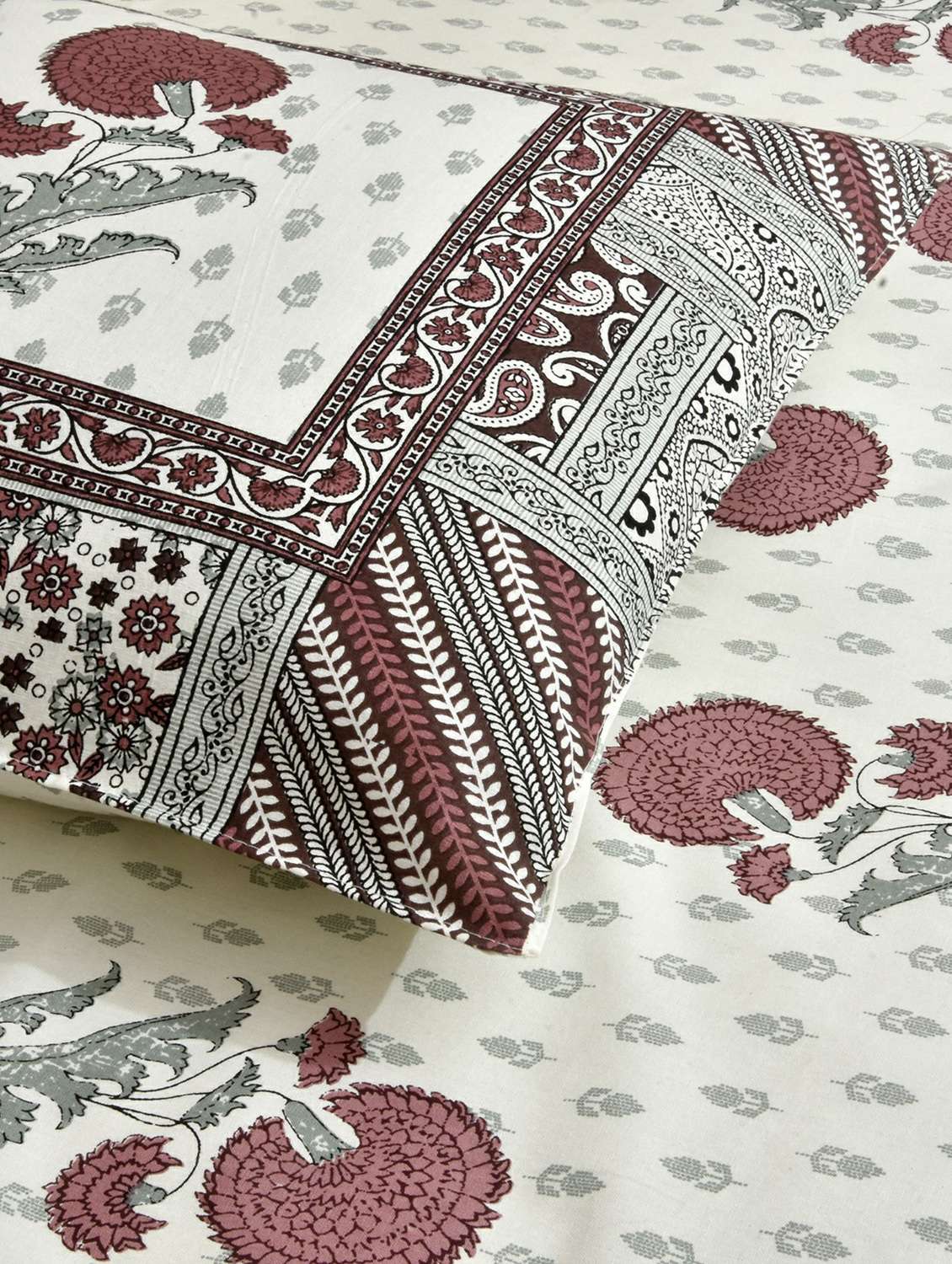  cotton jaipuri print king size bedsheet with 2 pillow covers - 17397740 -  Standard Image - 2