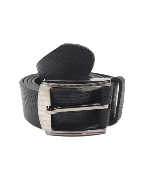 black leather belt - 17406721 -  Standard Image - 0