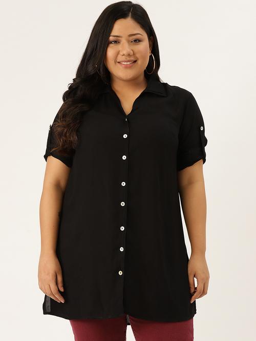 short sleeves plus shirt  - 17418098 -  Standard Image - 0