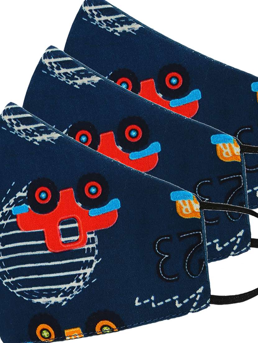 set of 3 printed masks  - 17420073 -  Standard Image - 2