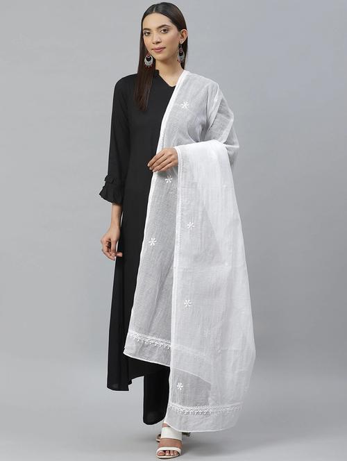 embroidered white chikankari dupatta - 17421674 - Standard Image - 0