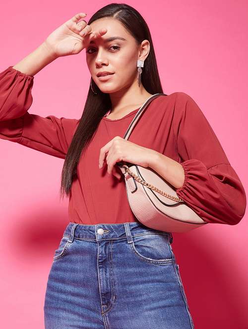 maroon