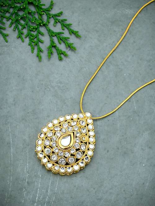 gold pleated  brass chain pendant - 17425672 -  Standard Image - 0