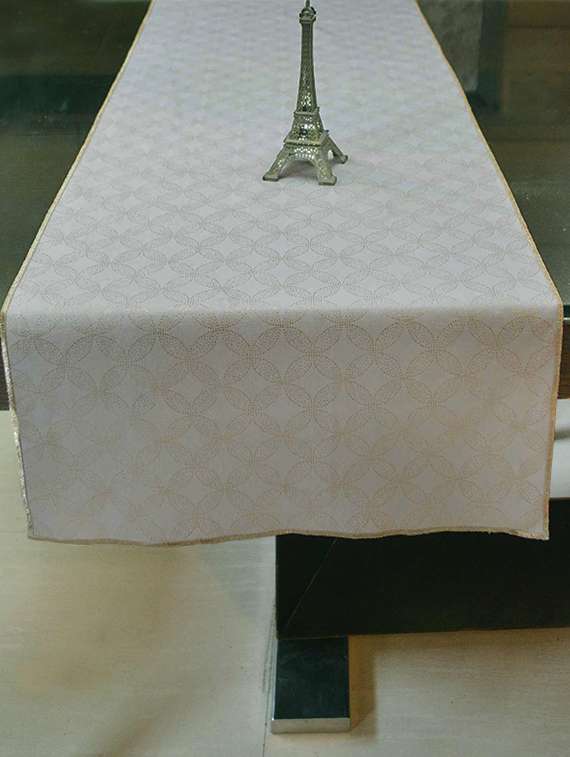  printed cotton table runner