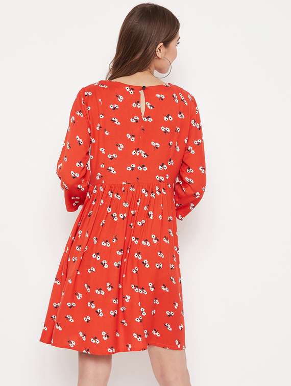 women's  floral dress - 17477585 -  Standard Image - 2