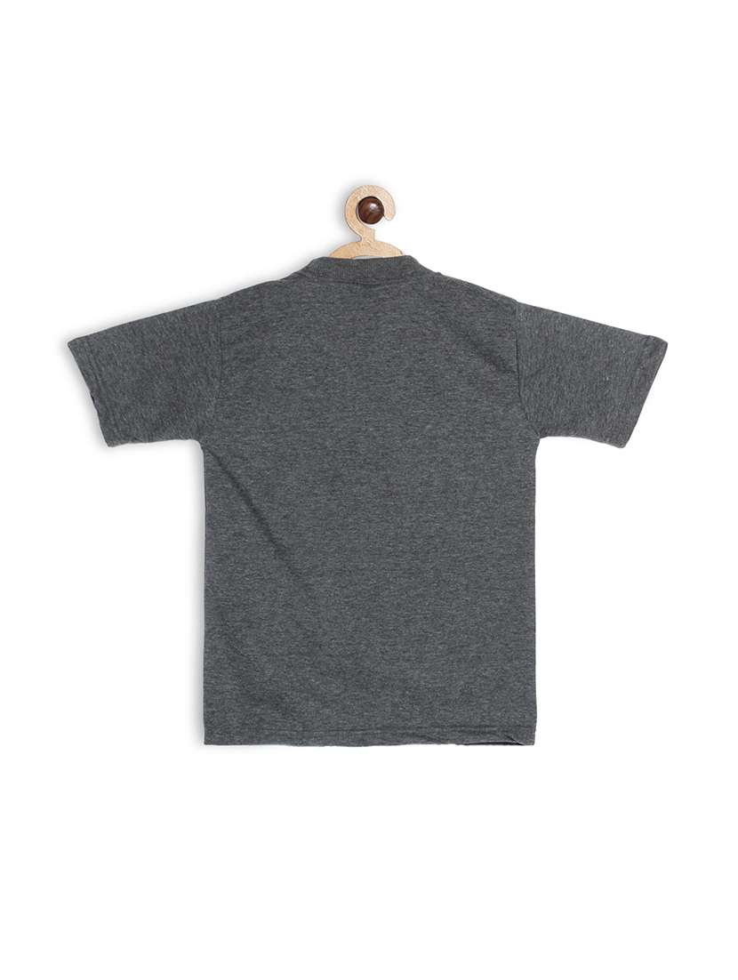 set of 2 t-shirts  - 17494098 -  Standard Image - 2