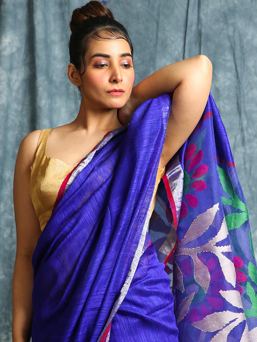 floral woven saree with blouse - 17494857 - Standard Image - 2