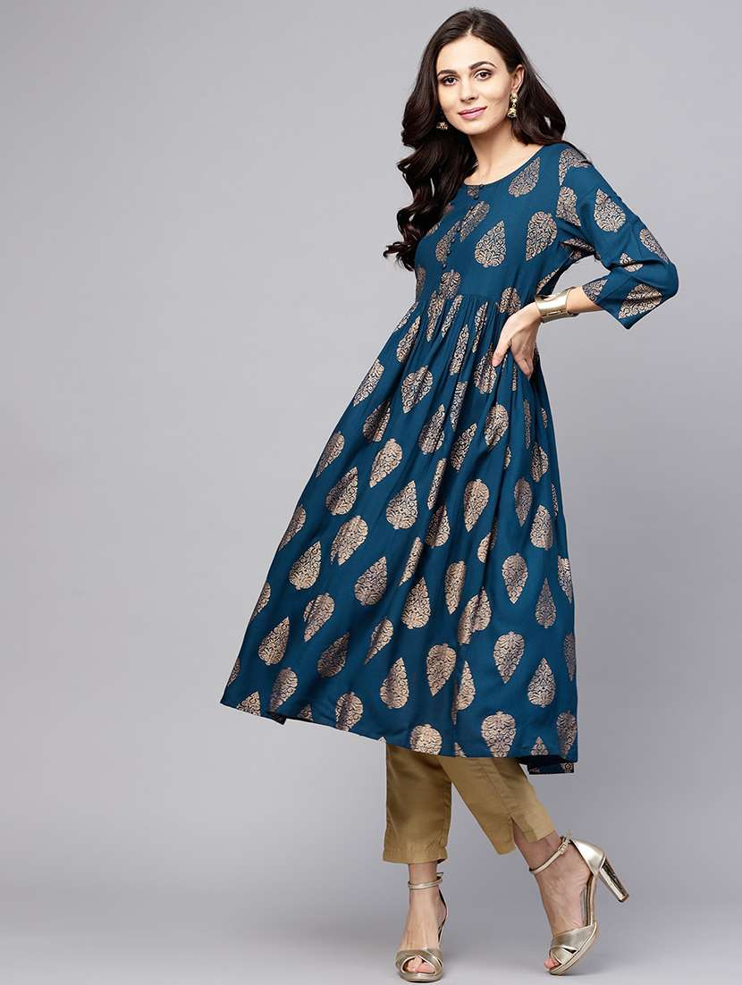 women's flared kurta