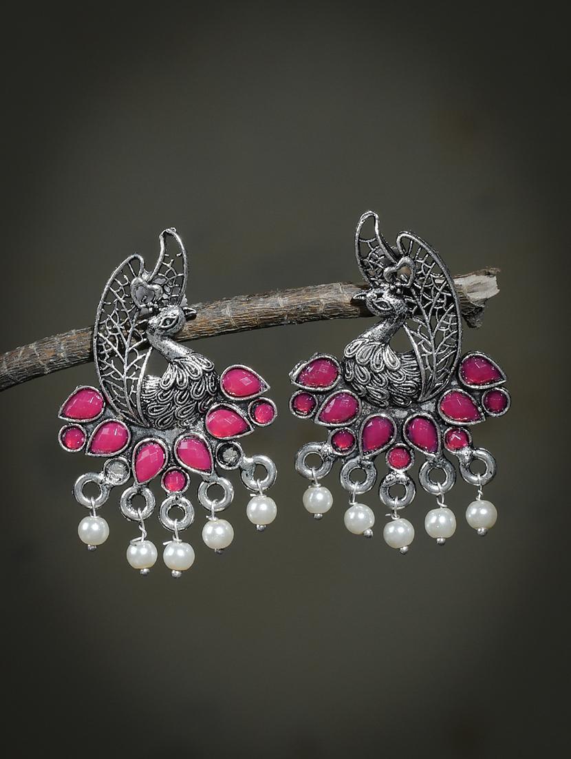 silver brass studs earring - 17531427 - Standard Image - 2