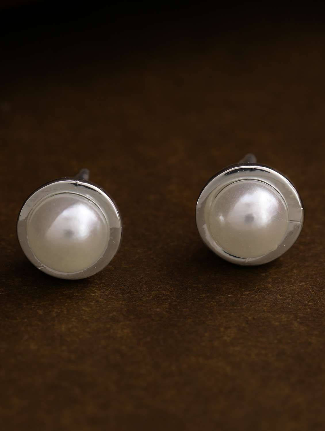 silver  metal studs earring