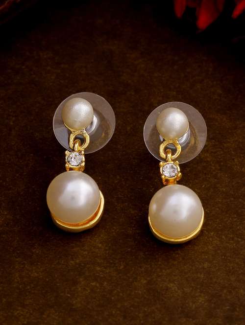 gold  metal drop earring - 17542963 -  Standard Image - 0