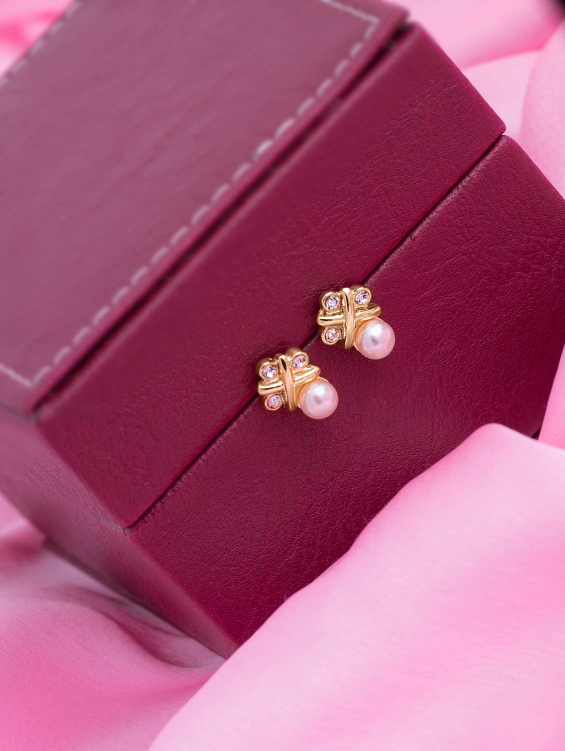 blue metal studs earring