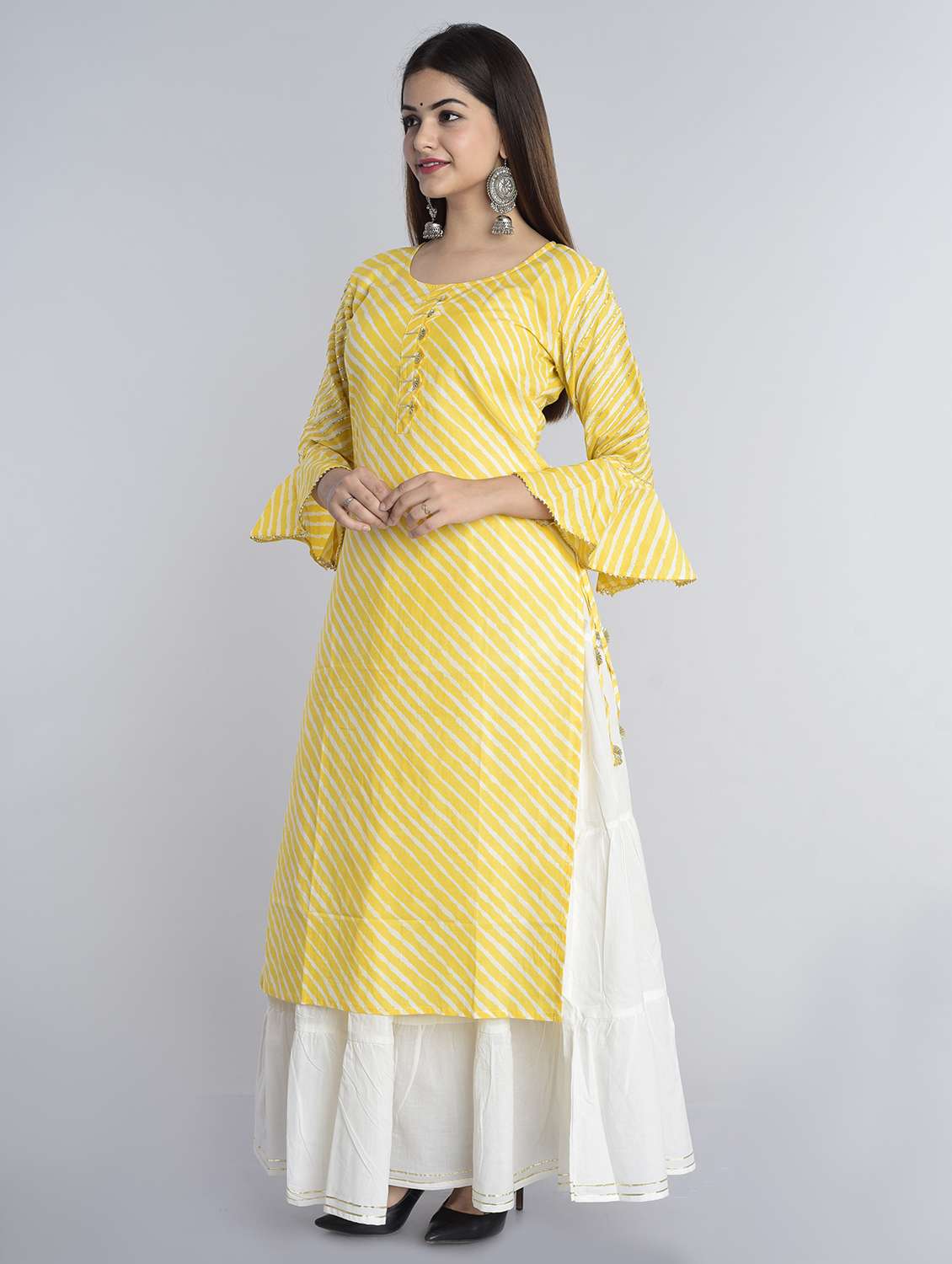 leheriya kurta skirt set - 17544288 - Zoom Image - 0