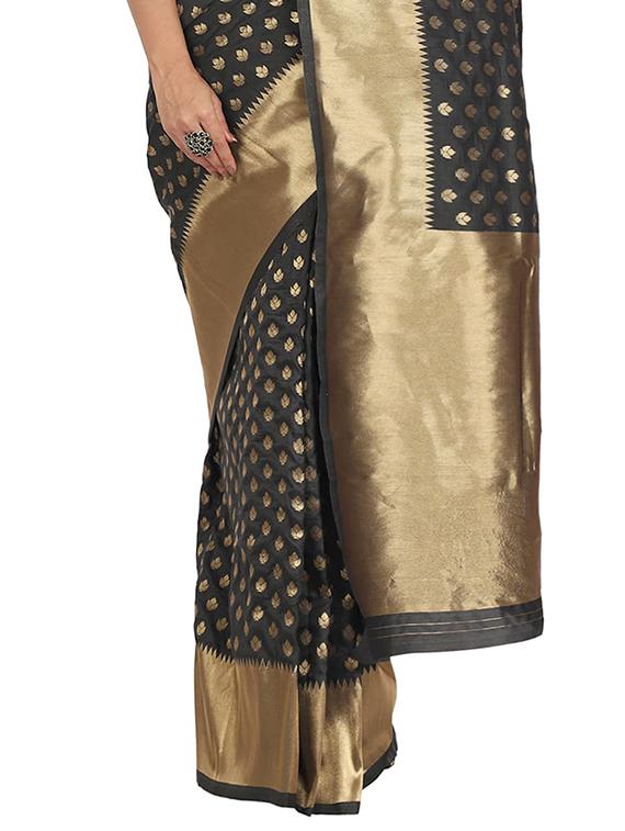 jacquard banarasi saree with blouse - 17553945 - Standard Image - 2