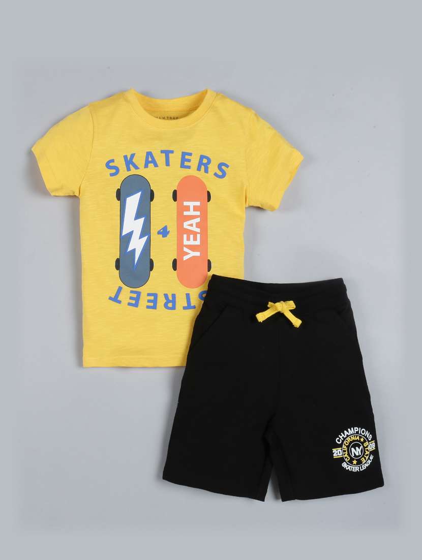 graphic printed shorts sets