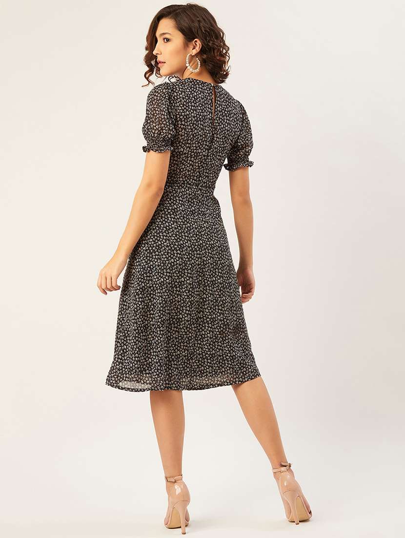 women's  floral dress - 17554845 -  Standard Image - 2