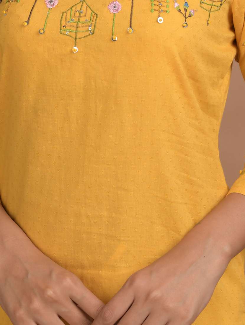 Embroidered Straight Kurta