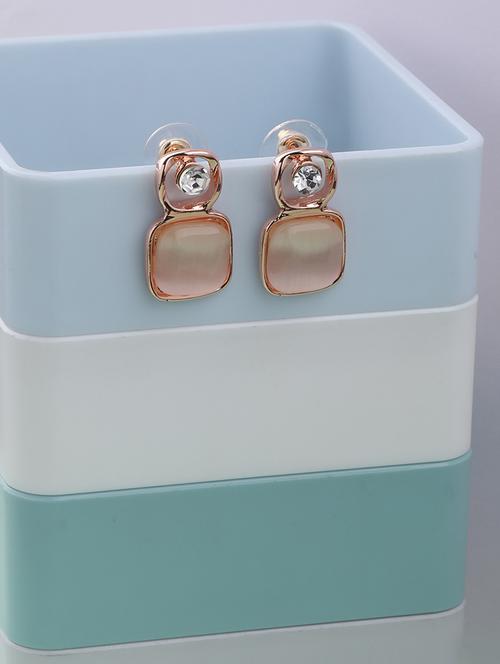 gold metal drop earrings - 17563843 -  Standard Image - 0