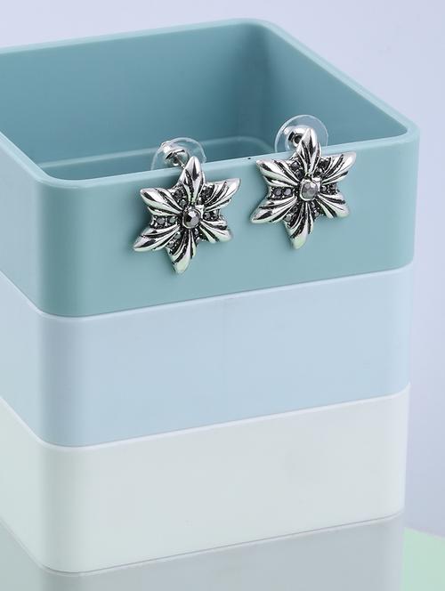 silver metal drop earring - 17563894 -  Standard Image - 0