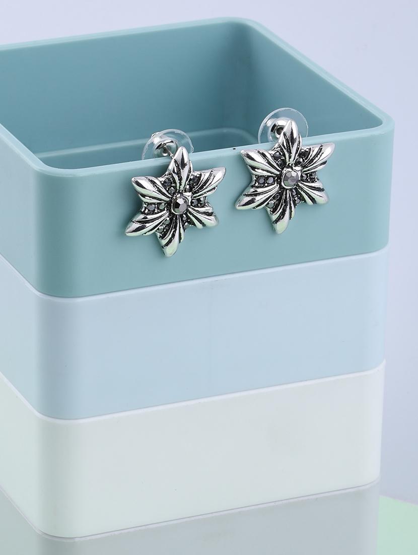 silver metal drop earring - 17563894 -  Zoom Image - 0