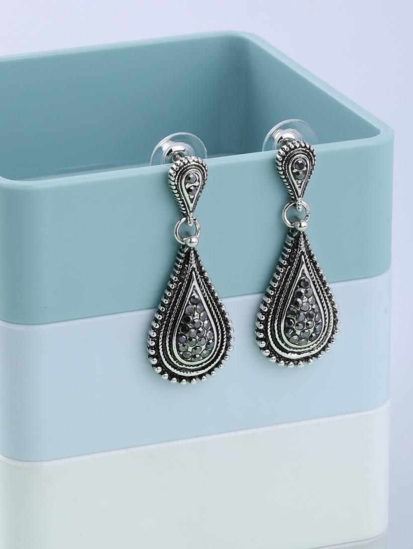 silver metal drop earring - 17563901 - Zoom Image - 0
