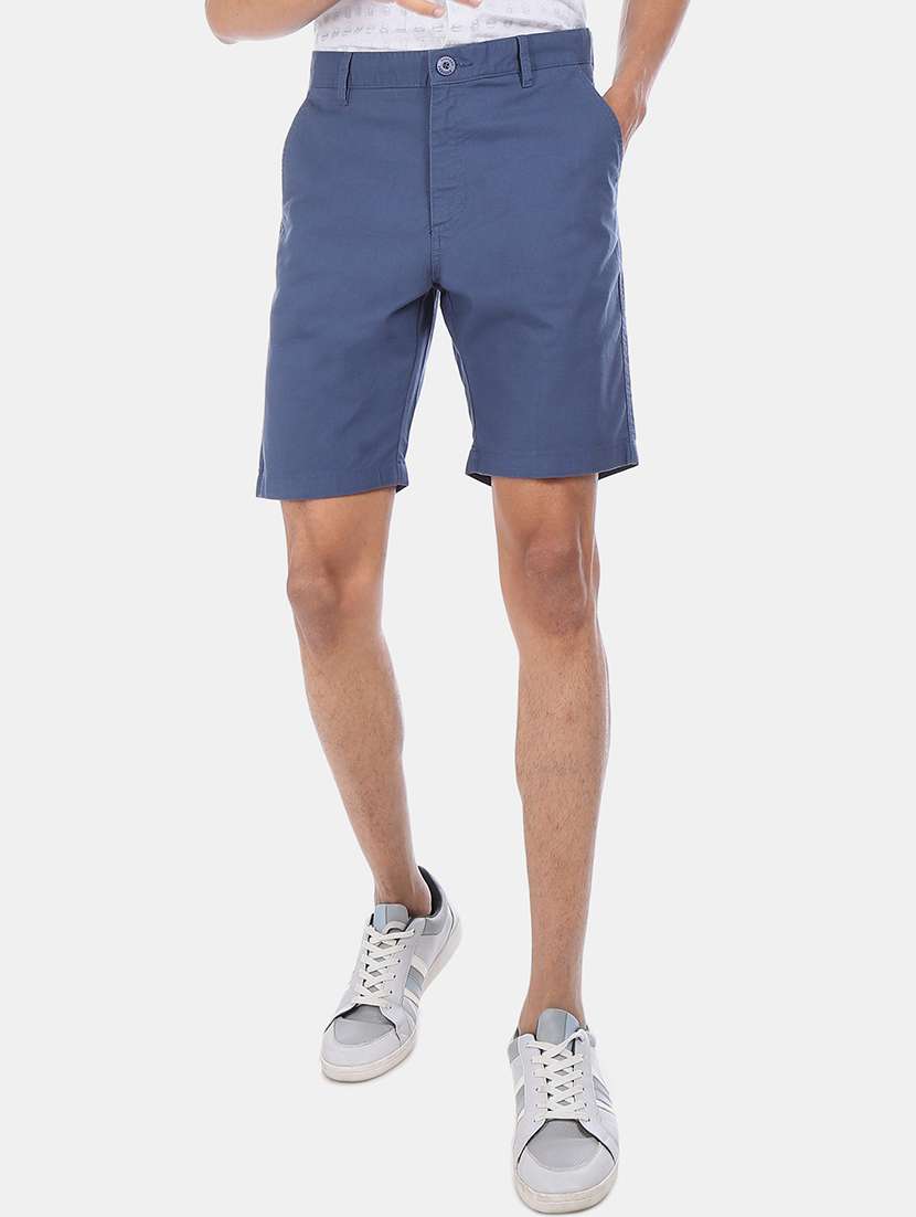 blue solid bermuda short