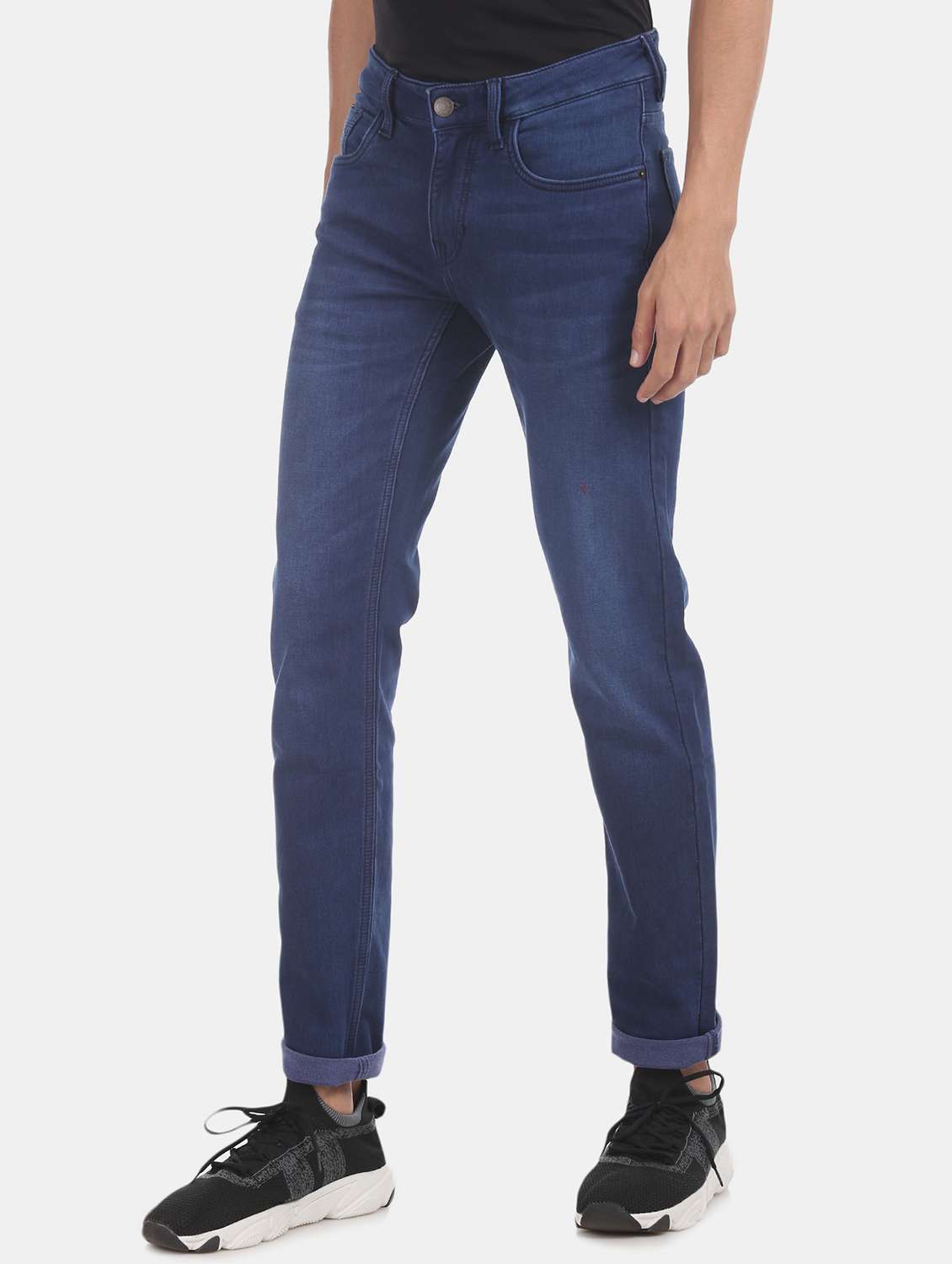 blue light washed denim jeans 